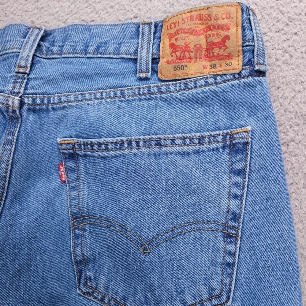 Levis levis 550